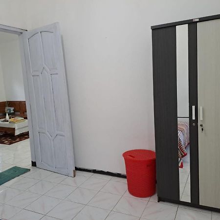Indo Homestay Malang Luaran gambar