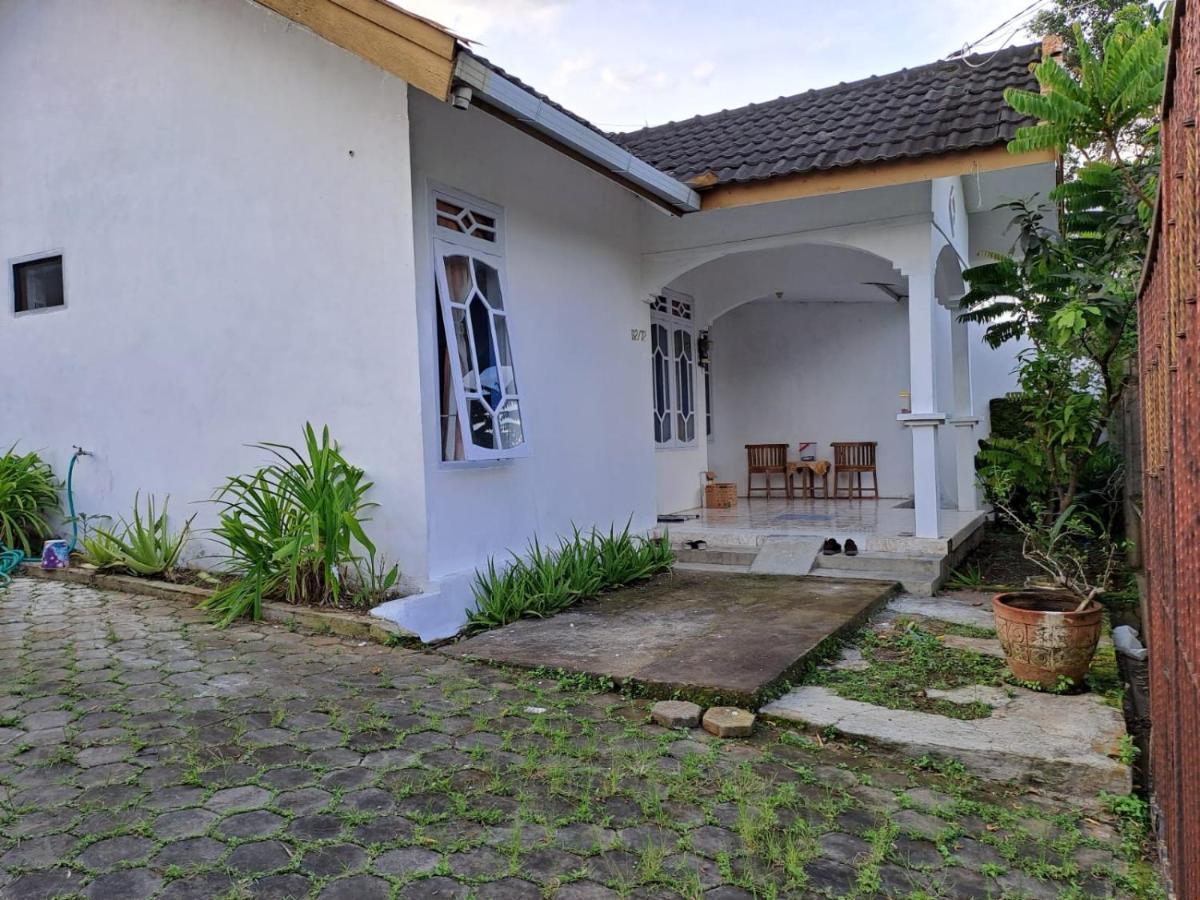 Indo Homestay Malang Luaran gambar